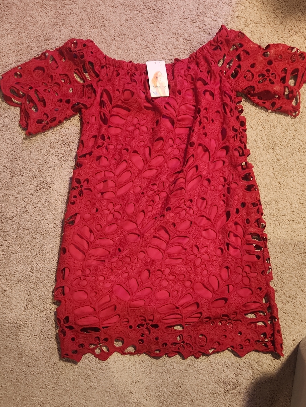 Pretty Garden Red Lace Off-Shoulder Women's Dress